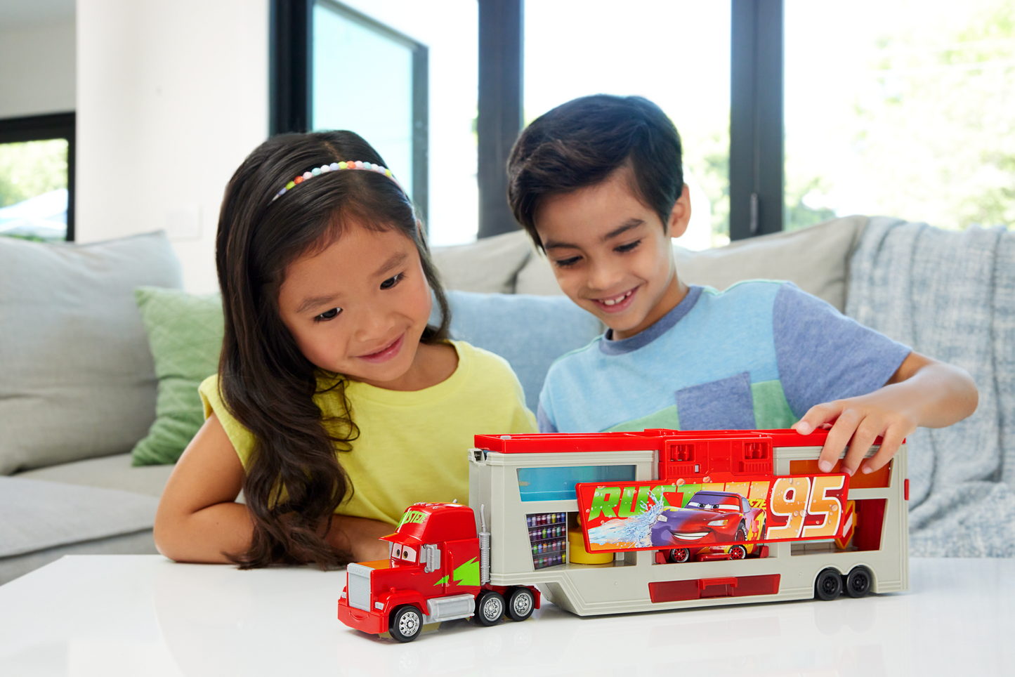 Disneypixar Cars-Coffret Mack Atelier de Peinture Itin¨¦rant